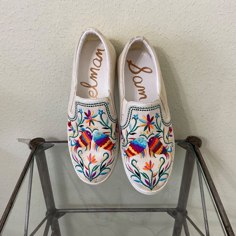 Sam Edelman shoes Women's size 7M Embroidered Floral /birds Slip On Tan shoes